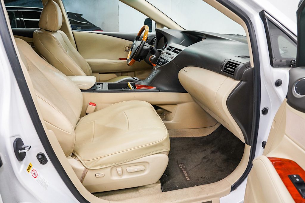 Thumbnail: 2011 Lexus RX - 10