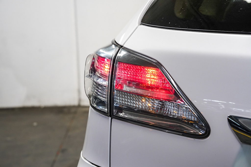 Thumbnail: 2011 Lexus RX - 23