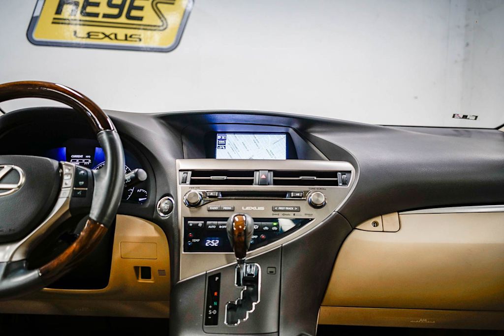 Thumbnail: 2015 Lexus RX - 8