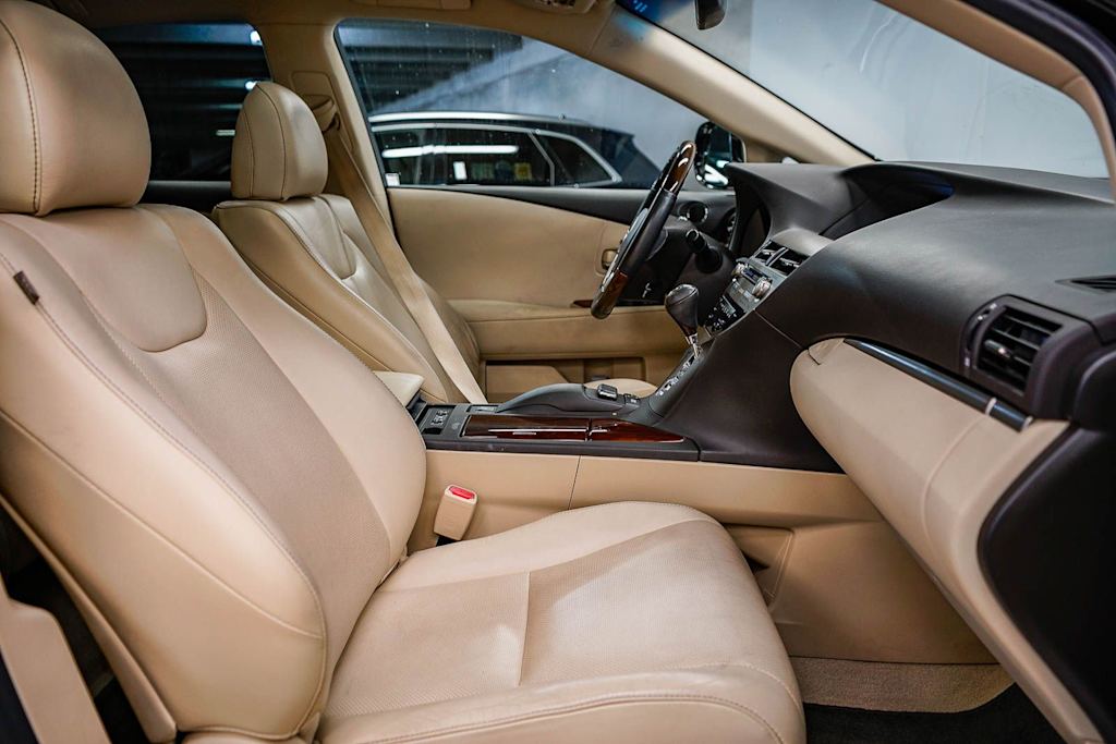 Thumbnail: 2015 Lexus RX - 9