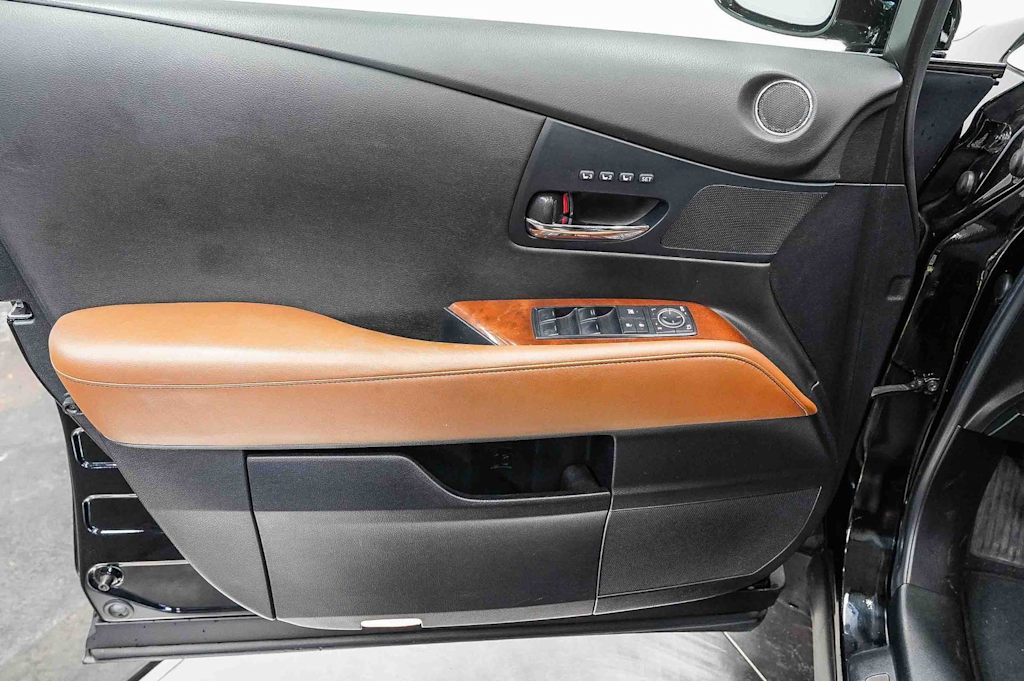 Thumbnail: 2015 Lexus RX - 25
