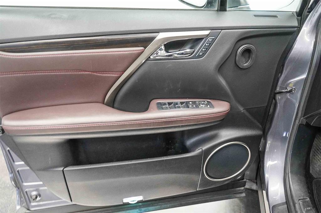 Thumbnail: 2016 Lexus RX - 26