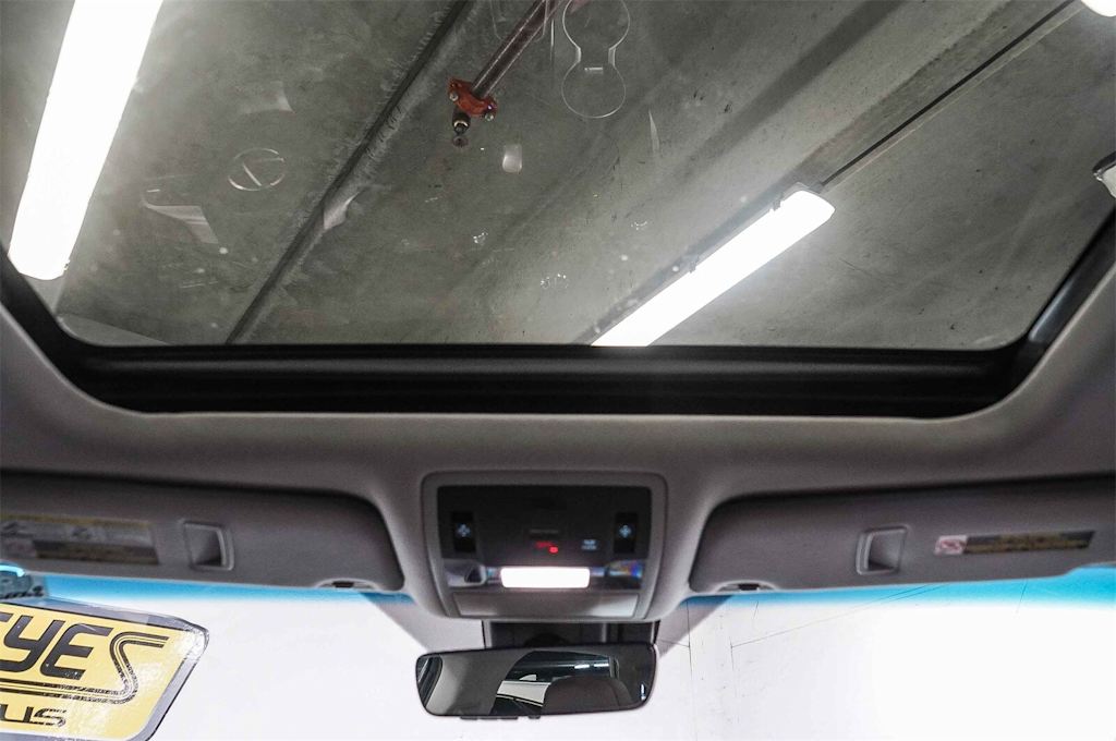 Thumbnail: 2016 Lexus RX - 24