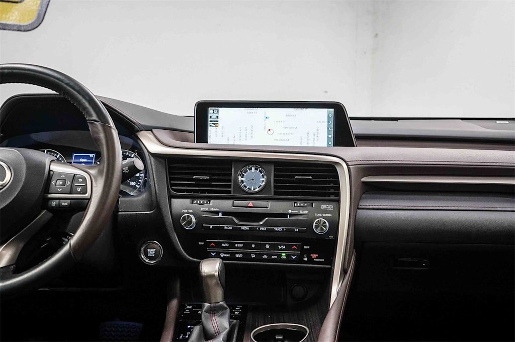 Thumbnail: 2016 Lexus RX - 9