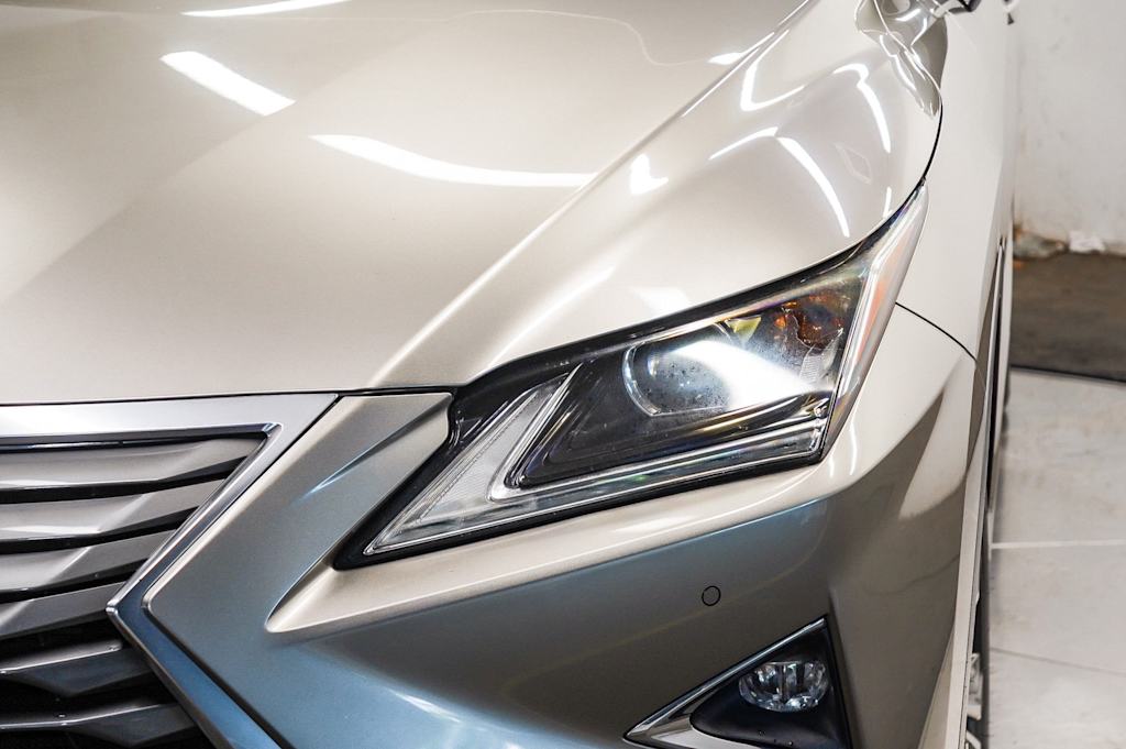 Thumbnail: 2019 Lexus RX - 17