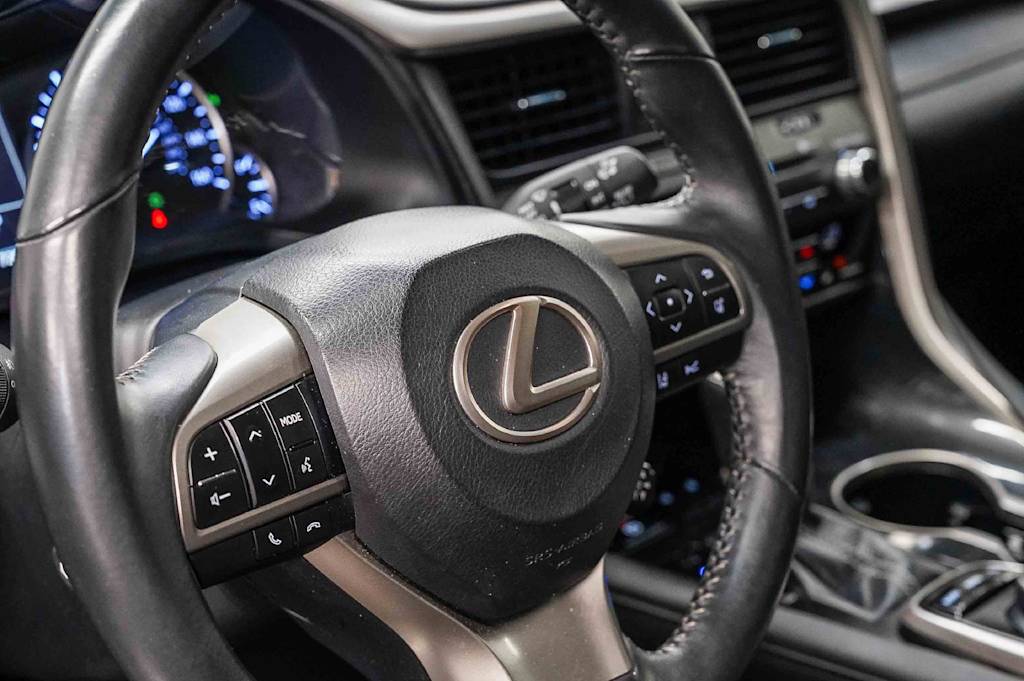 Thumbnail: 2018 Lexus RX - 13