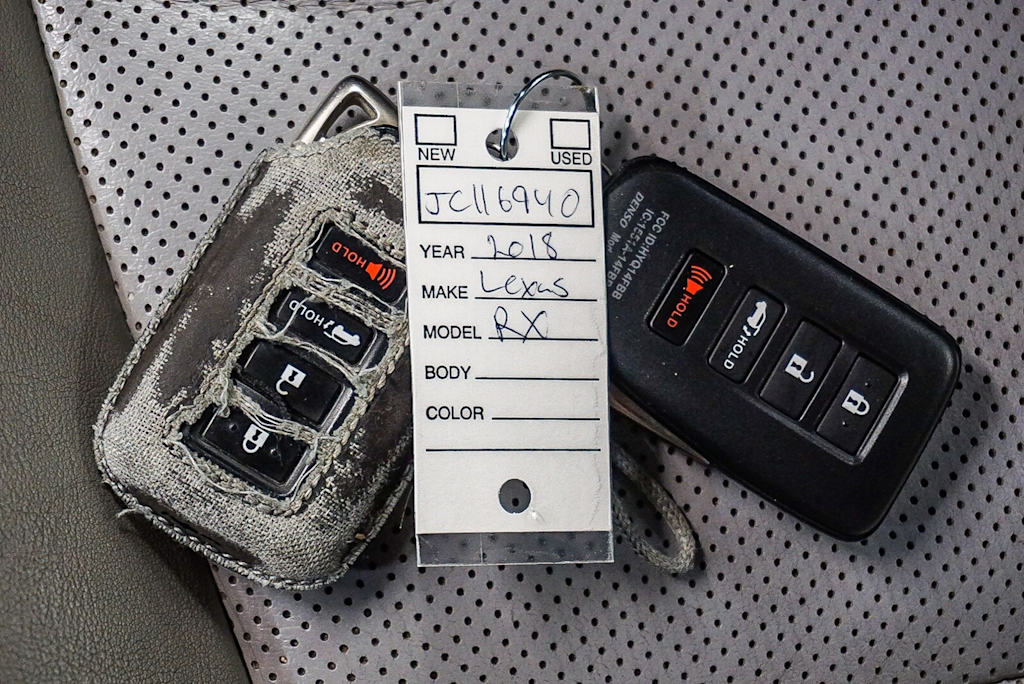 Thumbnail: 2018 Lexus RX - 15