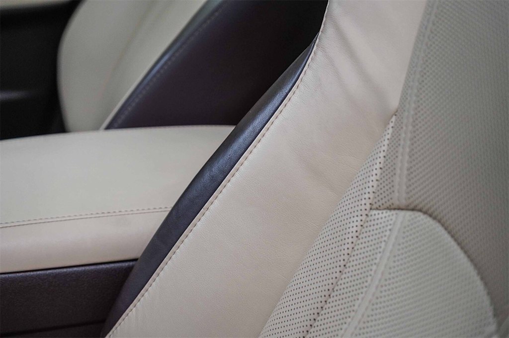 Thumbnail: 2019 Lexus RX - 11