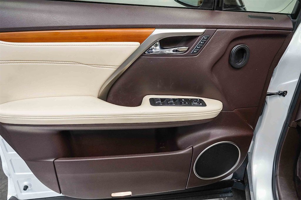 Thumbnail: 2019 Lexus RX - 27