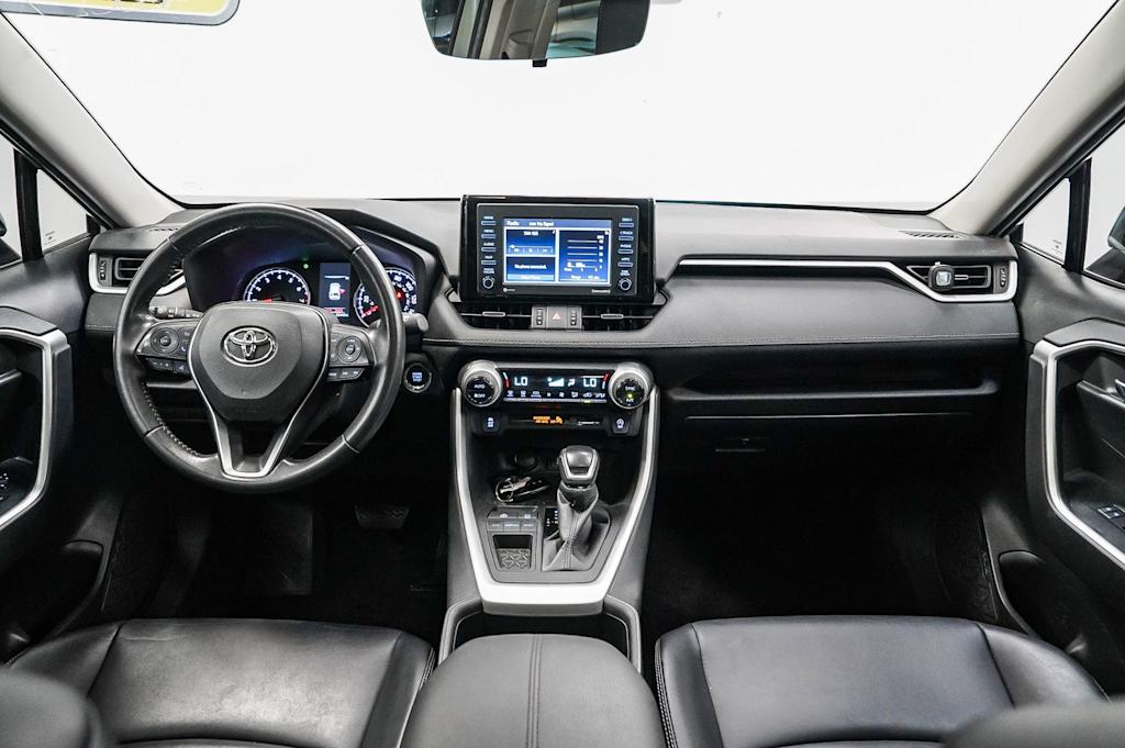 Thumbnail: 2022 Toyota RAV4 - 2