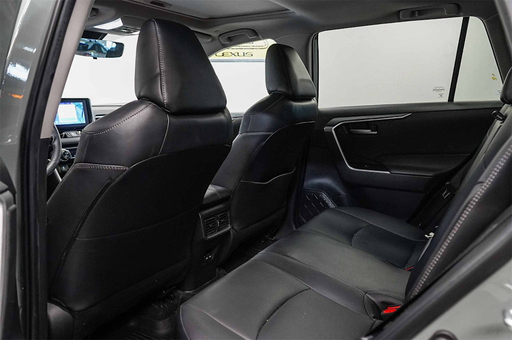 Thumbnail: 2023 Toyota RAV4 - 12