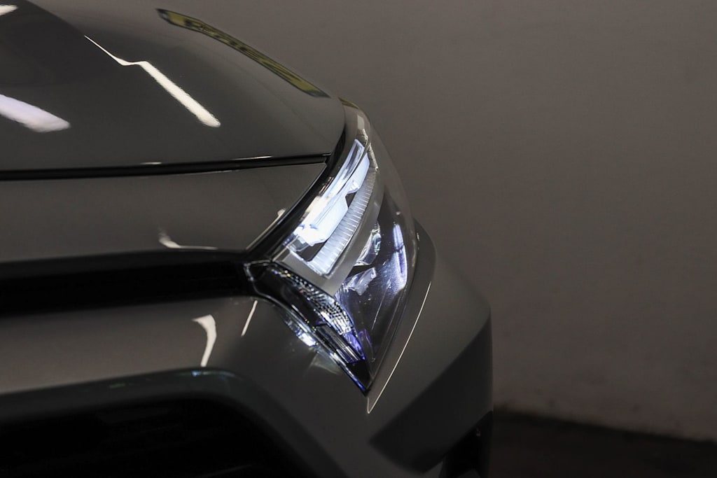 Thumbnail: 2024 Toyota RAV4 - 16