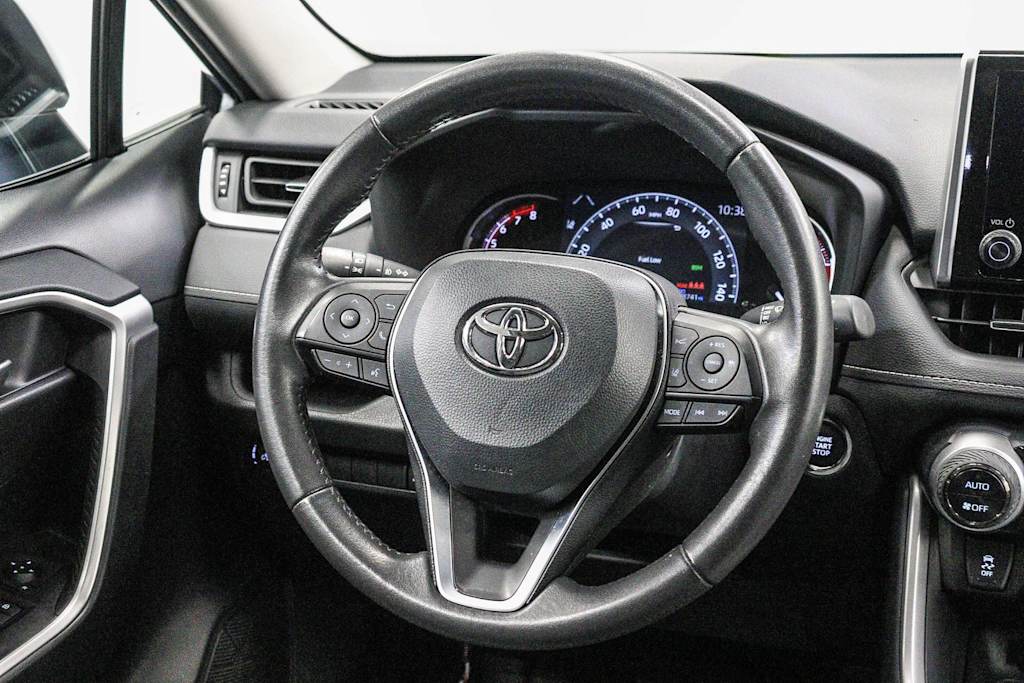 Thumbnail: 2024 Toyota RAV4 - 12