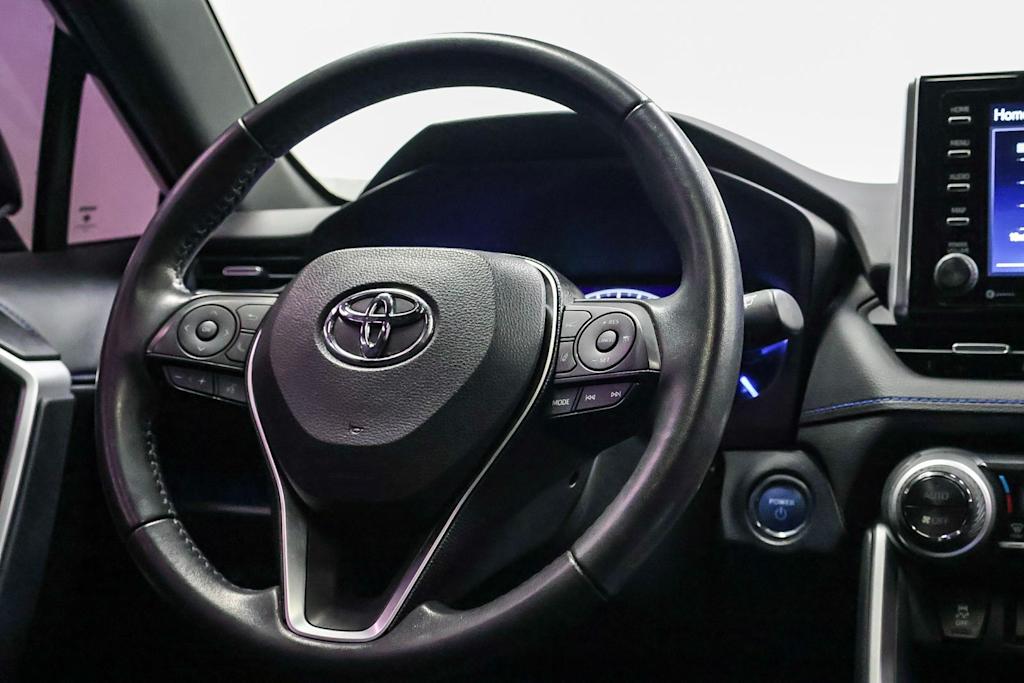 2020 Toyota RAV4 XSE 9