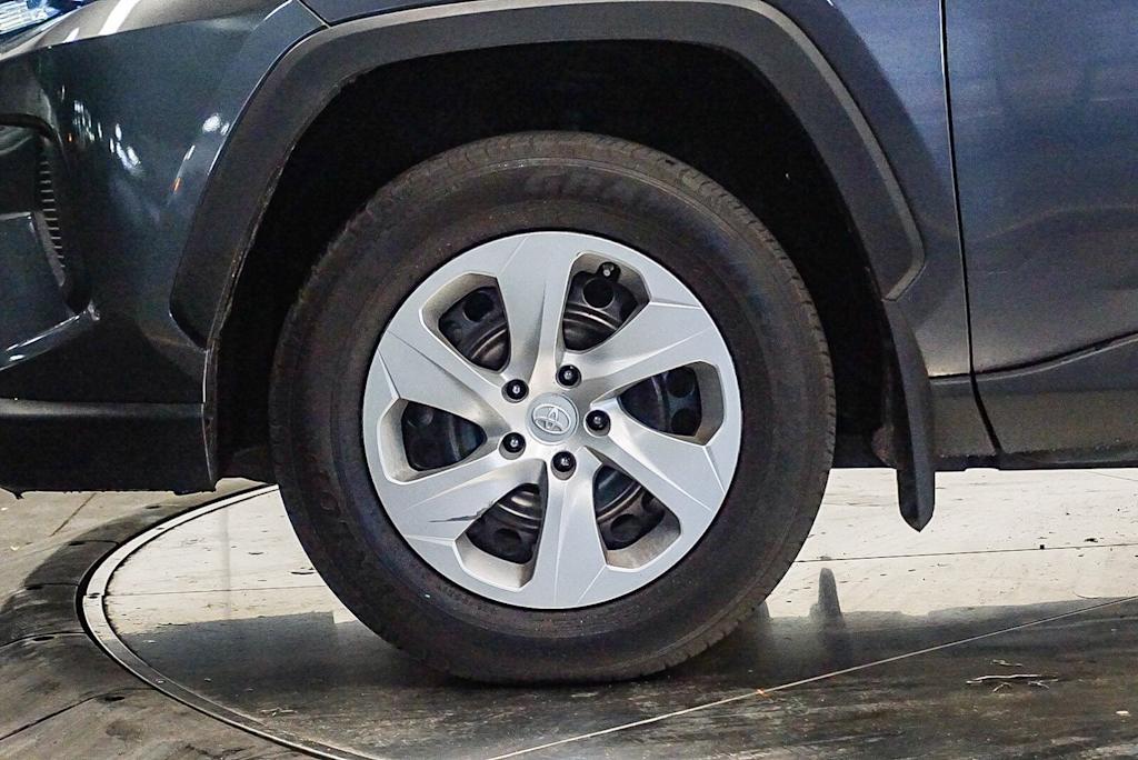 Thumbnail: 2024 Toyota RAV4 - 7