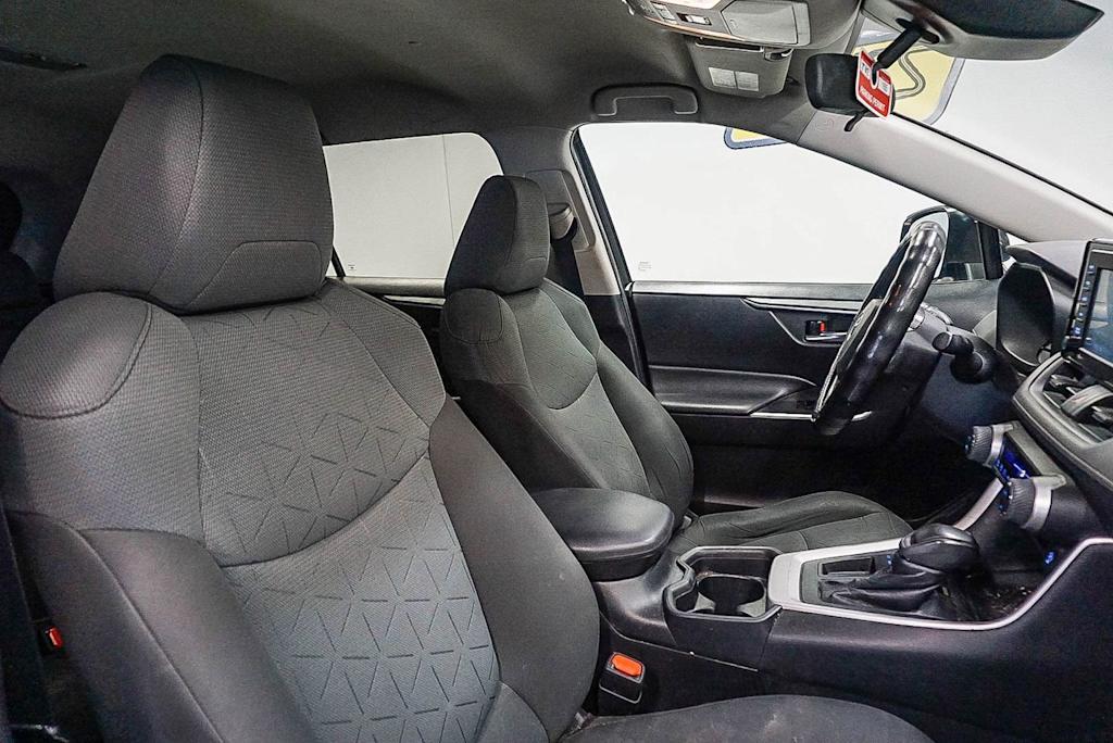 Thumbnail: 2020 Toyota RAV4 - 9