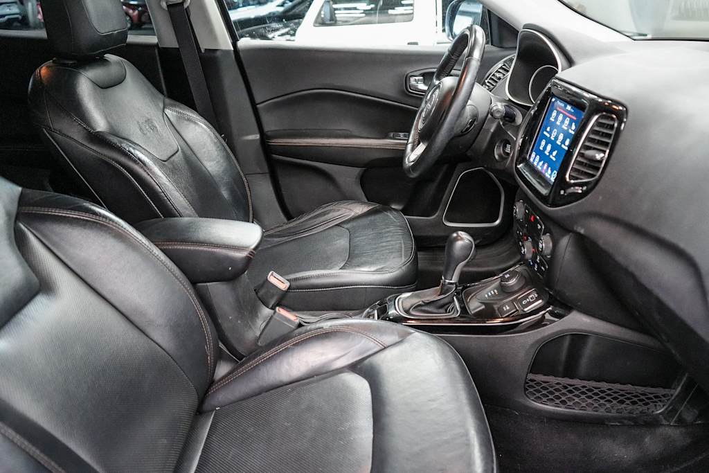2017 Jeep Compass Limited 10