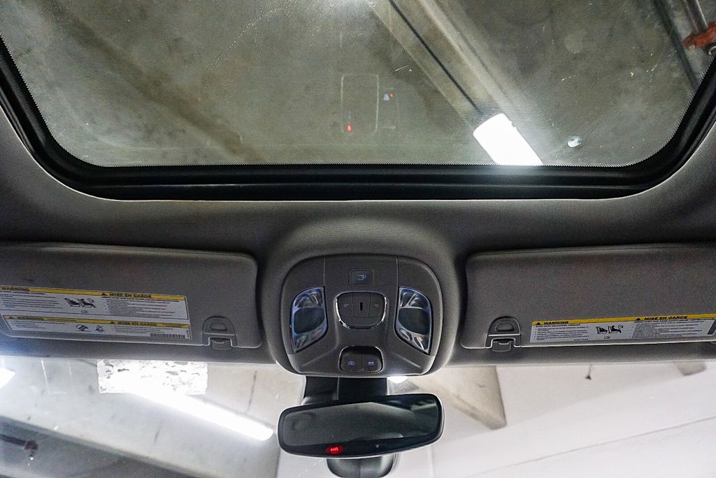 Thumbnail: 2022 Jeep Compass - 24