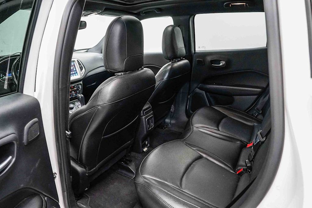 Thumbnail: 2020 Jeep Compass - 12