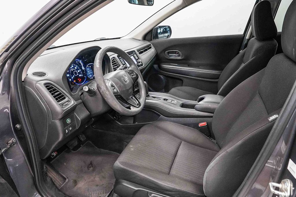 Thumbnail: 2018 Honda HR-V - 11