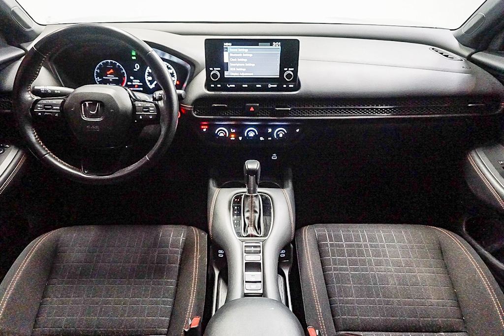 Thumbnail: 2025 Honda HR-V - 2