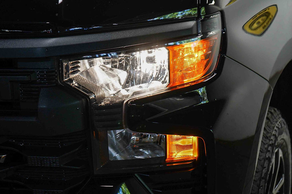 Thumbnail: 2026 Chevrolet Silverado 1500 - 19