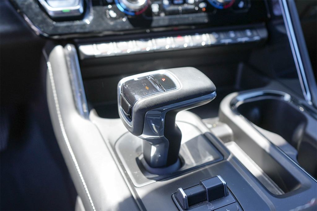 2024 GMC Sierra 1500 AT4X 14
