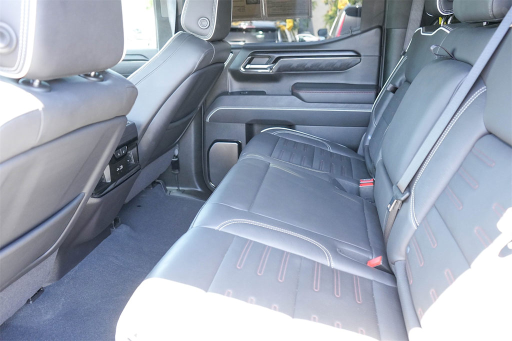 2024 GMC Sierra 1500 AT4X 12