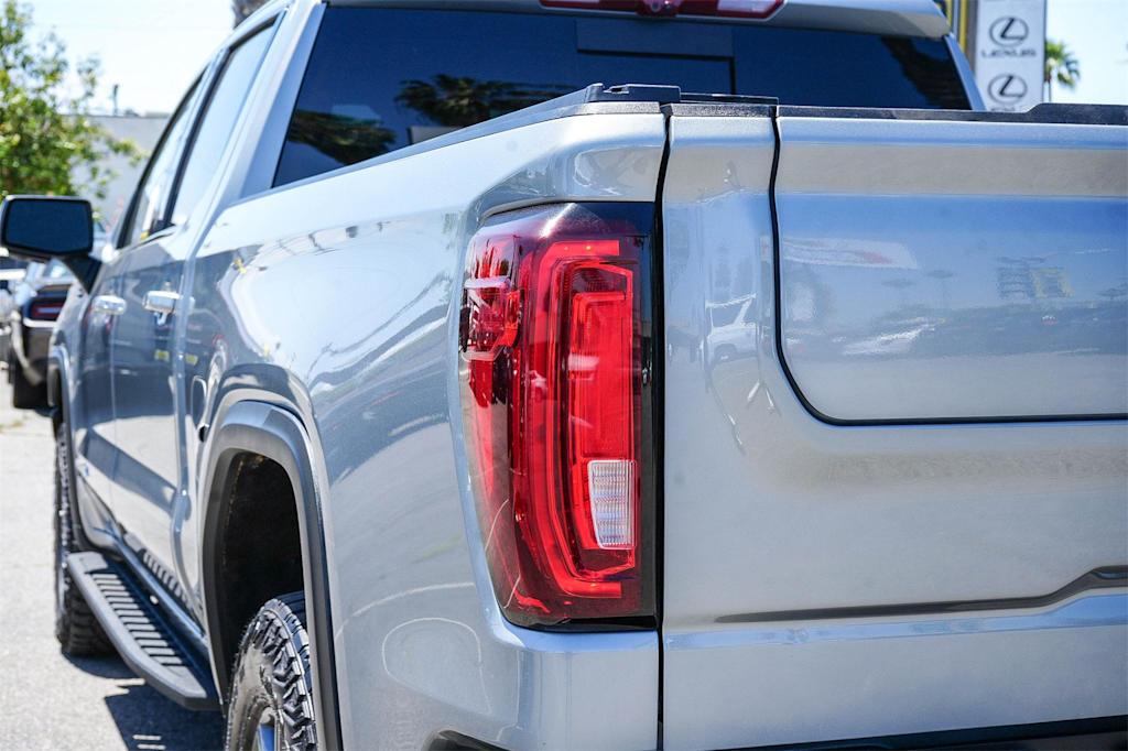 2024 GMC Sierra 1500 AT4X 23