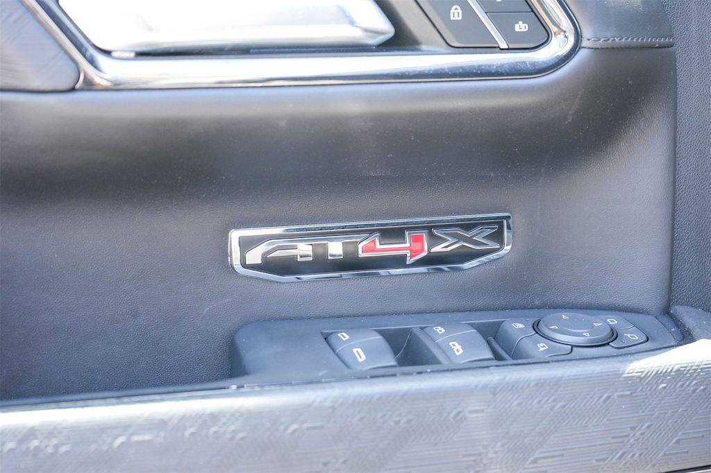 2024 GMC Sierra 1500 AT4X 36