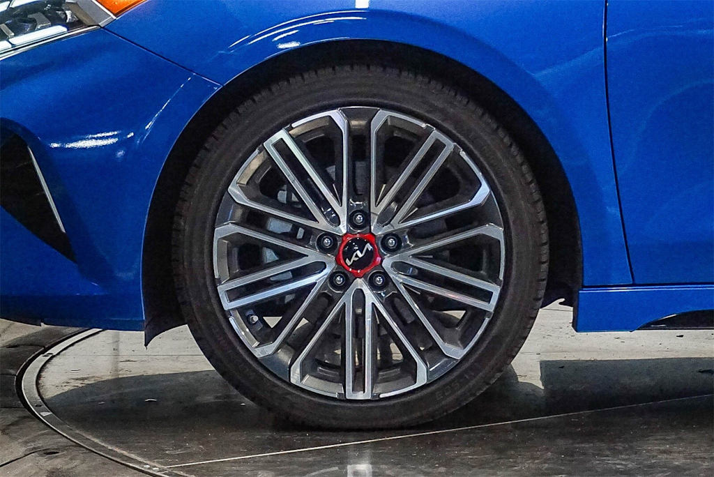 Thumbnail: 2022 Kia Forte - 7