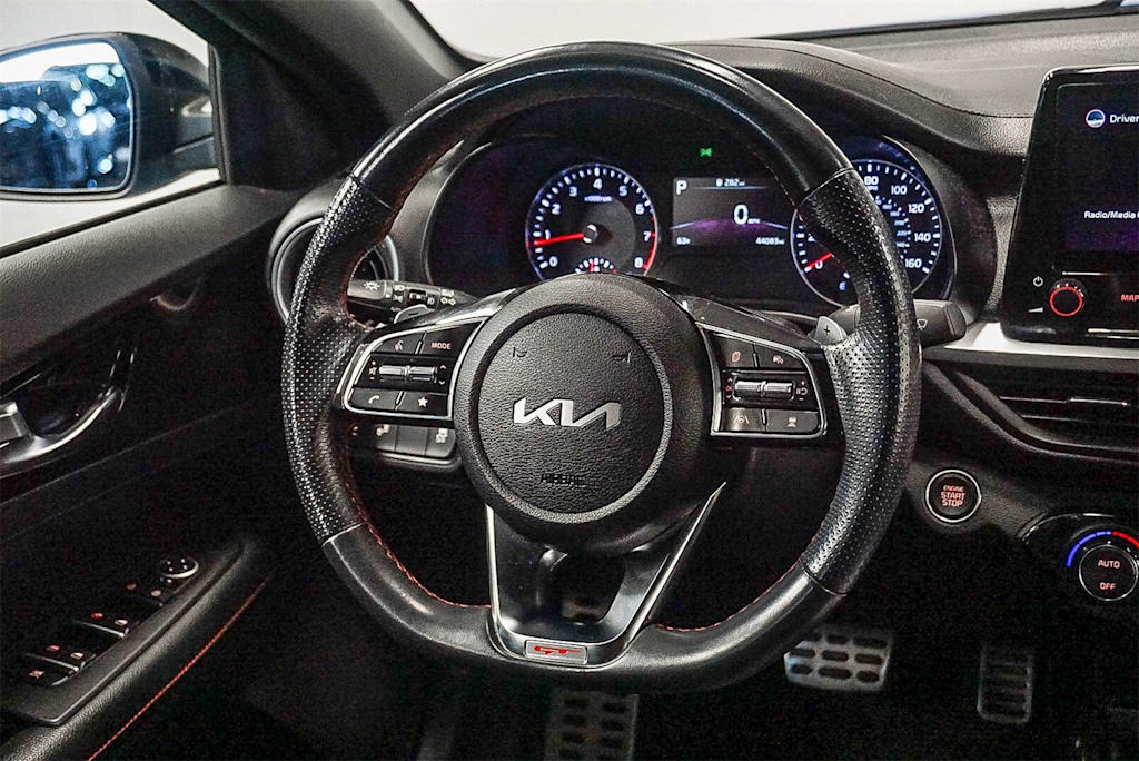 Thumbnail: 2022 Kia Forte - 13