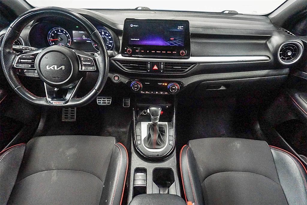 Thumbnail: 2022 Kia Forte - 2