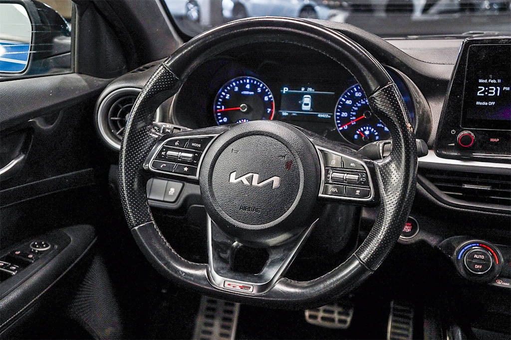 Thumbnail: 2024 Kia Forte - 8