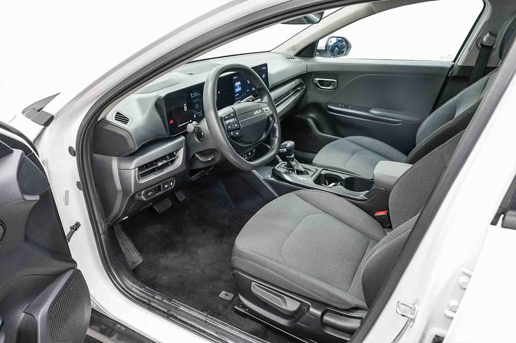 Thumbnail: 2025 Kia K4 - 10