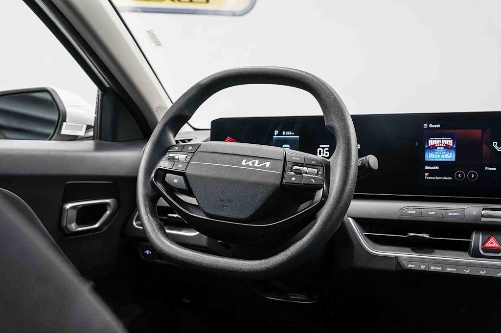 Thumbnail: 2025 Kia K4 - 12