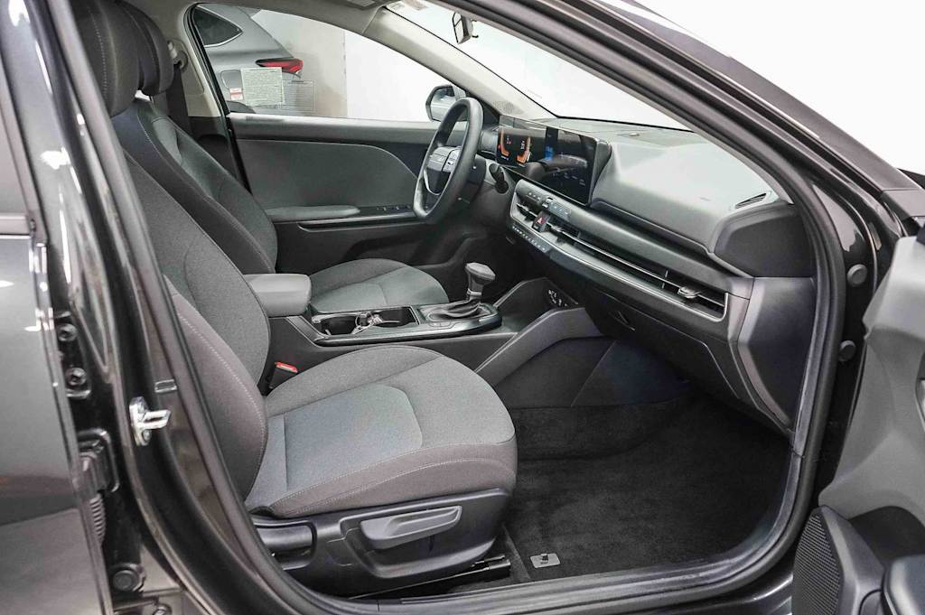 Thumbnail: 2025 Kia K4 - 10