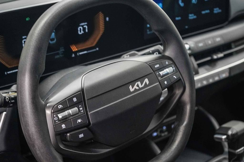 Thumbnail: 2025 Kia K4 - 14