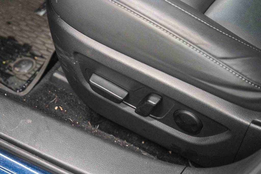 Thumbnail: 2023 Mazda CX-30 - 26