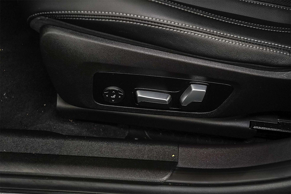 Thumbnail: 2023 BMW 3 Series - 27