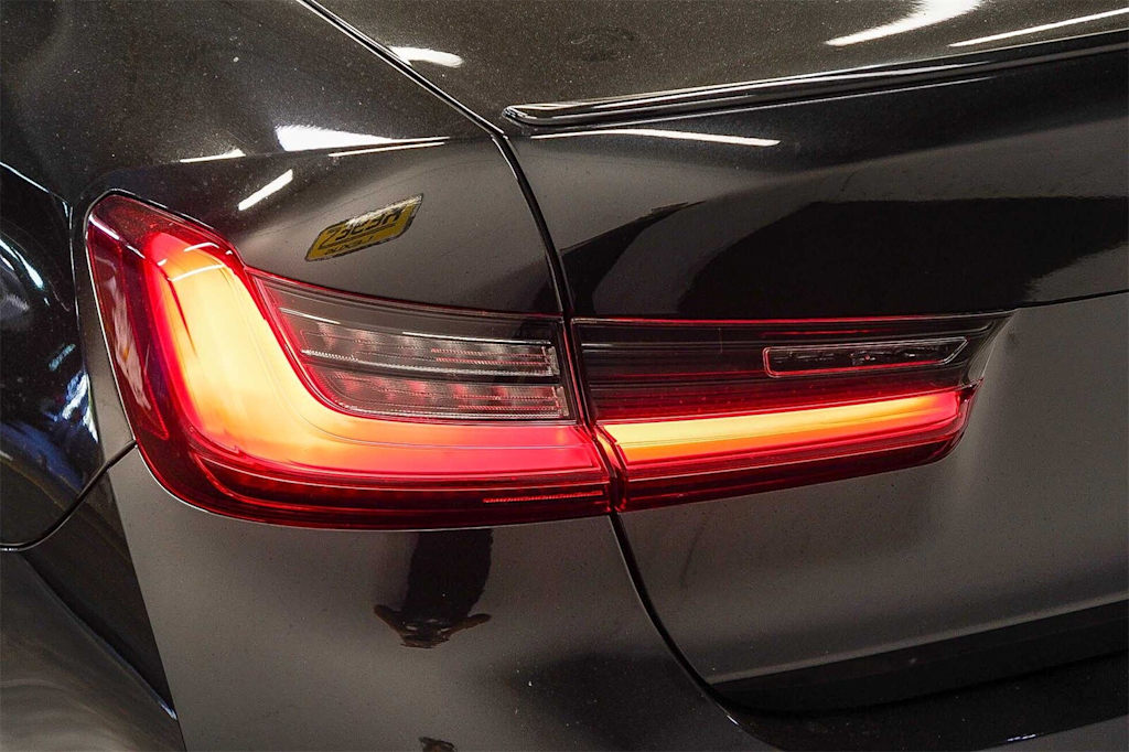 Thumbnail: 2023 BMW 3 Series - 19