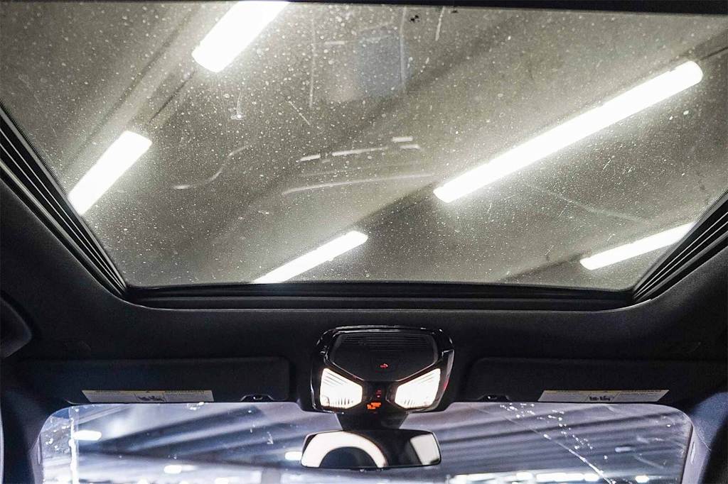 Thumbnail: 2023 BMW 3 Series - 24