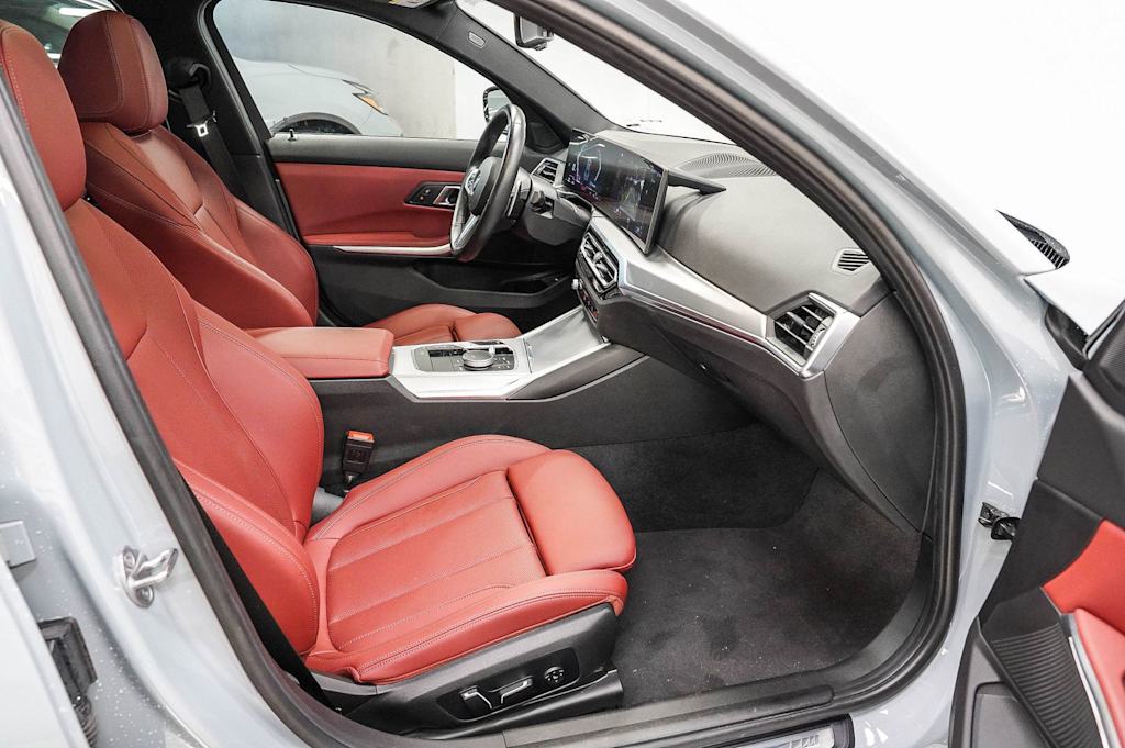 Thumbnail: 2024 BMW 3 Series - 8