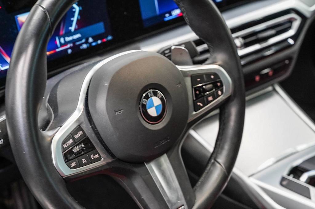 Thumbnail: 2024 BMW 3 Series - 13