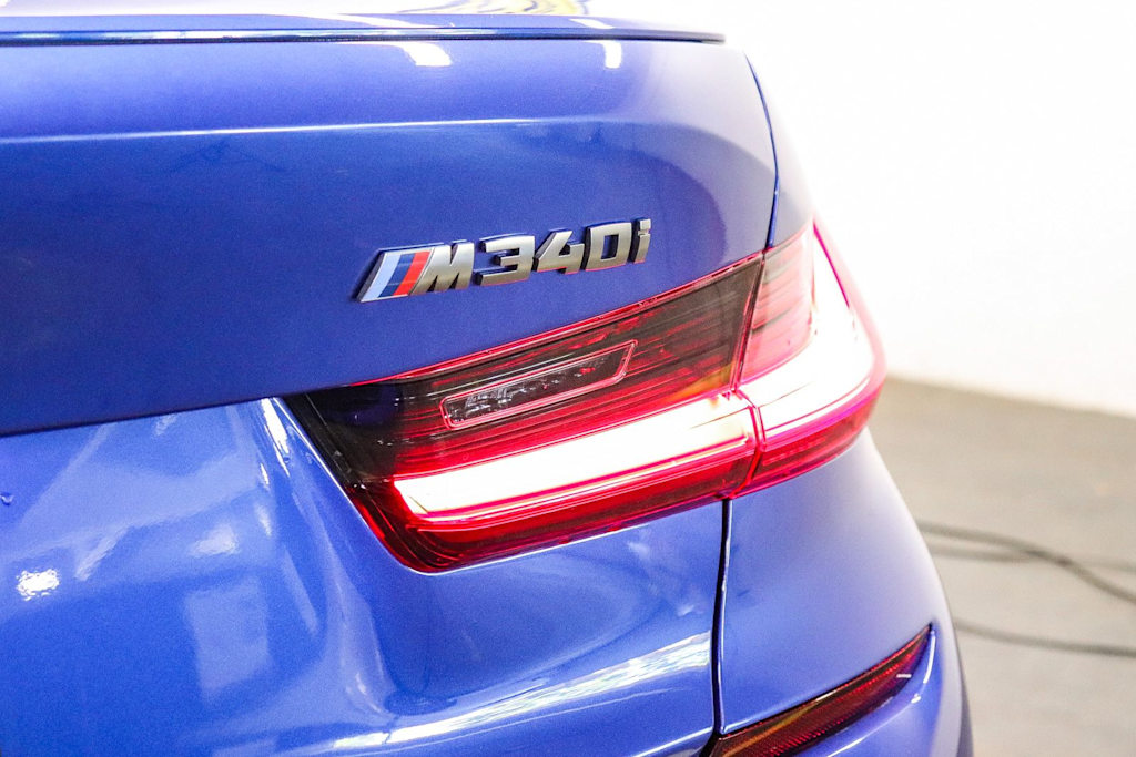 Thumbnail: 2021 BMW 3 Series - 21