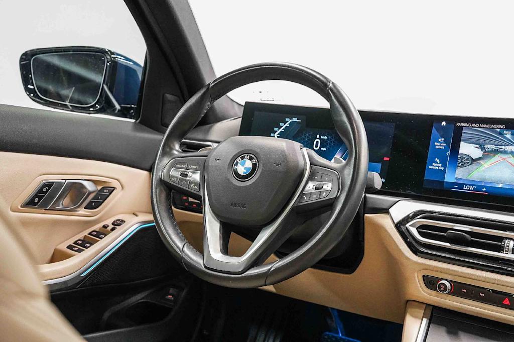 Thumbnail: 2023 BMW 3 Series - 8