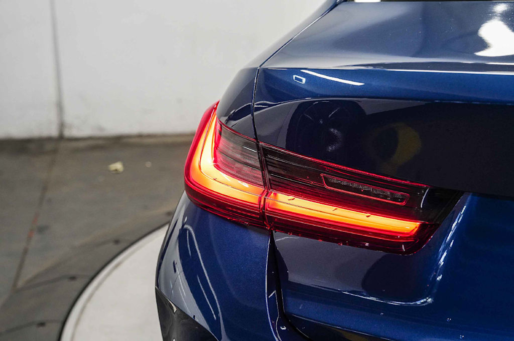 Thumbnail: 2023 BMW 3 Series - 22