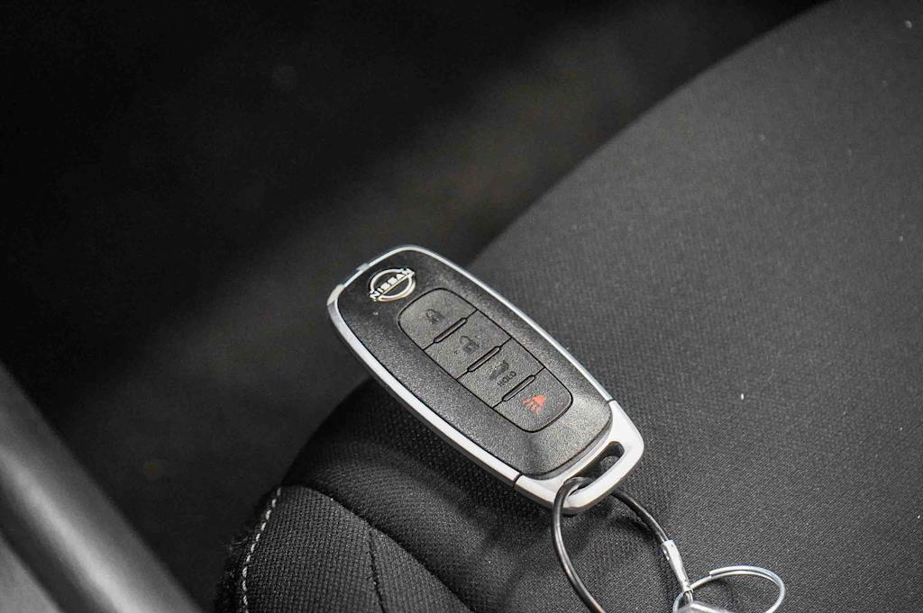 Thumbnail: 2025 Nissan Sentra - 18