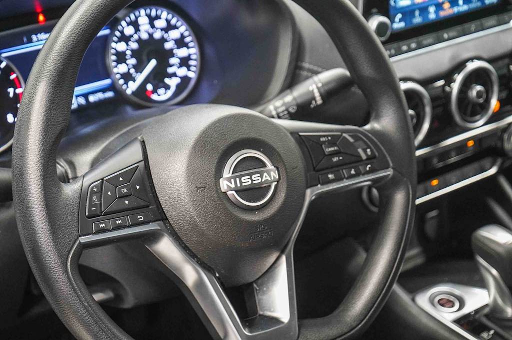 Thumbnail: 2025 Nissan Sentra - 14