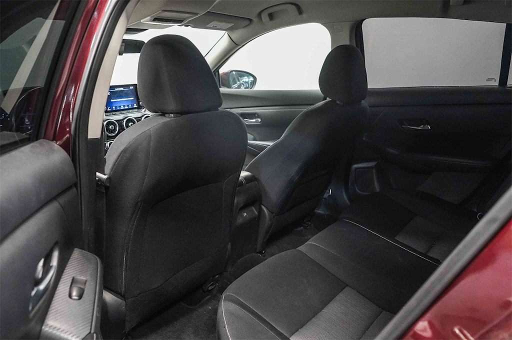 Thumbnail: 2021 Nissan Sentra - 12